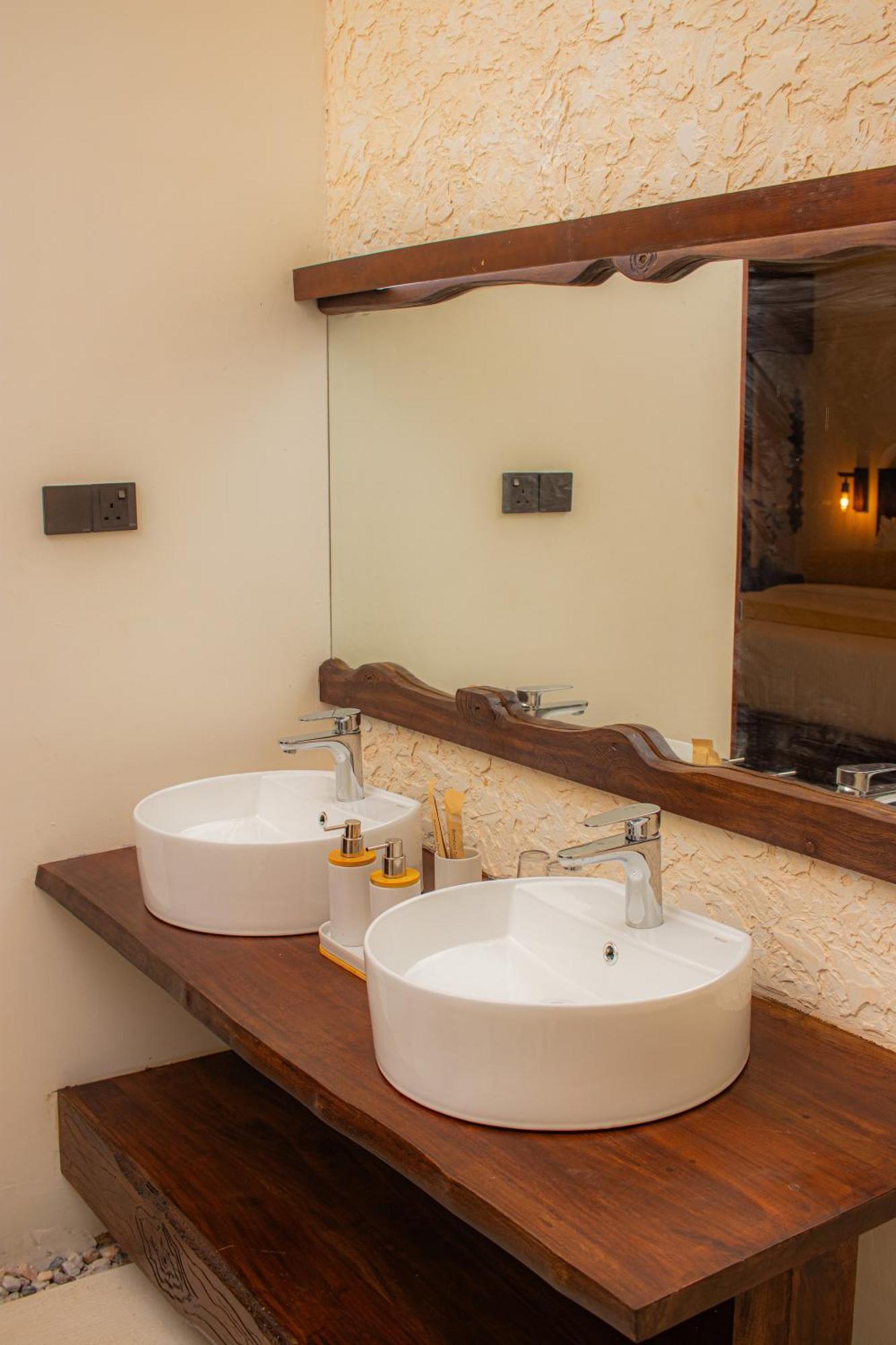 Spicepeek Boutique Hotel Cmb Airport Katunayaka Extérieur photo